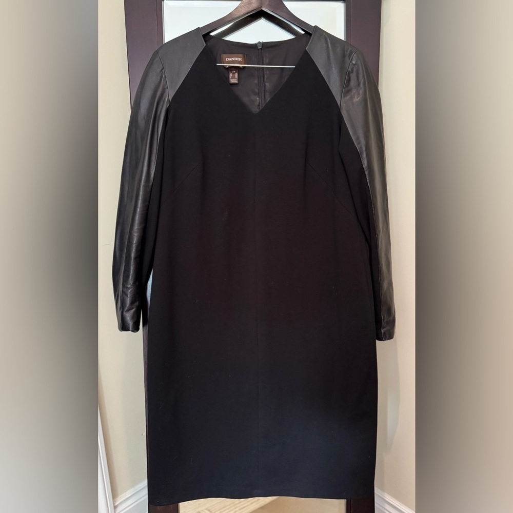 Danier Black Leather Long Sleeve Dress (L)